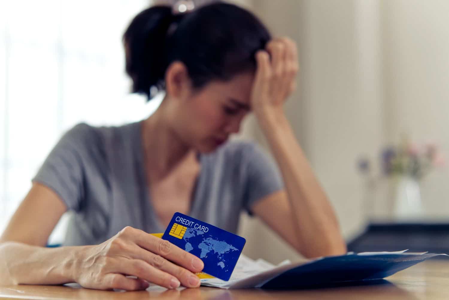 The Alarming Rise of Credit Card Debt in America: A $1.2 Trillion Problem